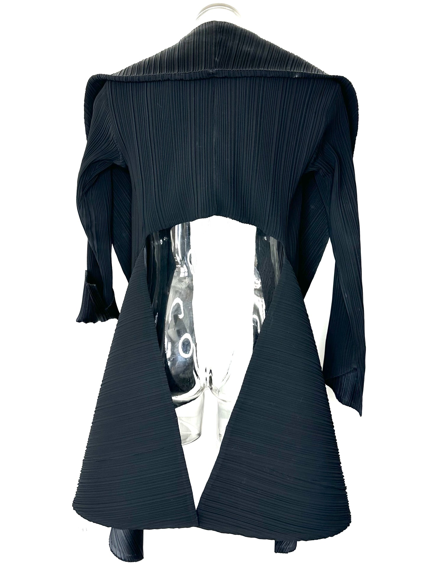 Pleats Please Issey Miyake Top Cropped Back